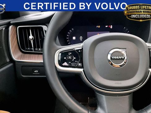 Certified 2023 Volvo XC60 B5 Ultimate w/ Protection Package Premier FWD image 27