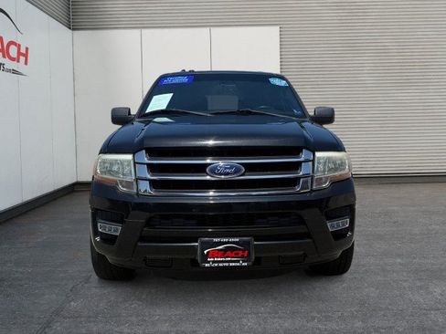 Used 2015 Ford Expedition EL XLT w/ Equipment Group 202A RWD image 5