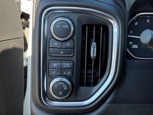 Used 2022 GMC Sierra 2500 SLE w/ SLE Value Package; image 30