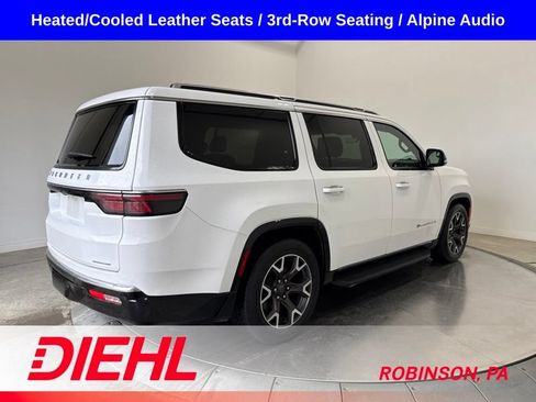 Used 2024 Jeep Wagoneer Series III AWD/4WD image 7