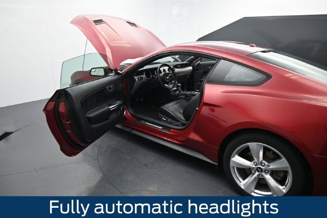 Certified 2019 Ford Mustang GT Premium RWD image 18