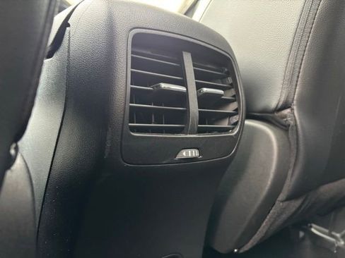 Certified 2022 Ford Escape Titanium w/ Class II Trailer Tow Package image 18