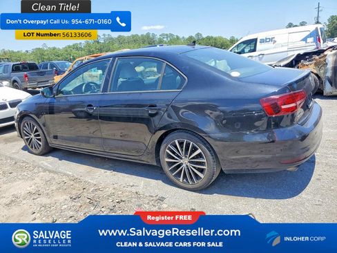 Used 2016 Volkswagen Jetta Sport FWD image 3