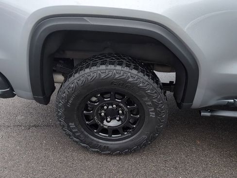 Used 2023 GMC Sierra 1500 AT4X w/ AT4X AEV Edition AWD/4WD image 4