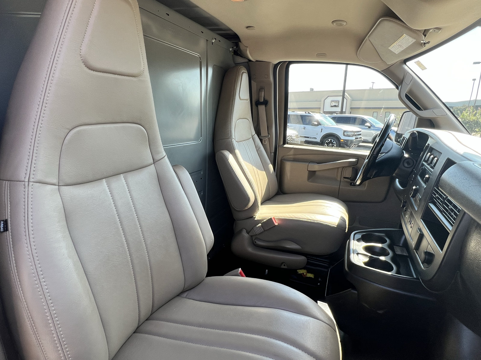 Used 2019 Chevrolet Express 2500 w/ Driver Convenience Package RWD image 13