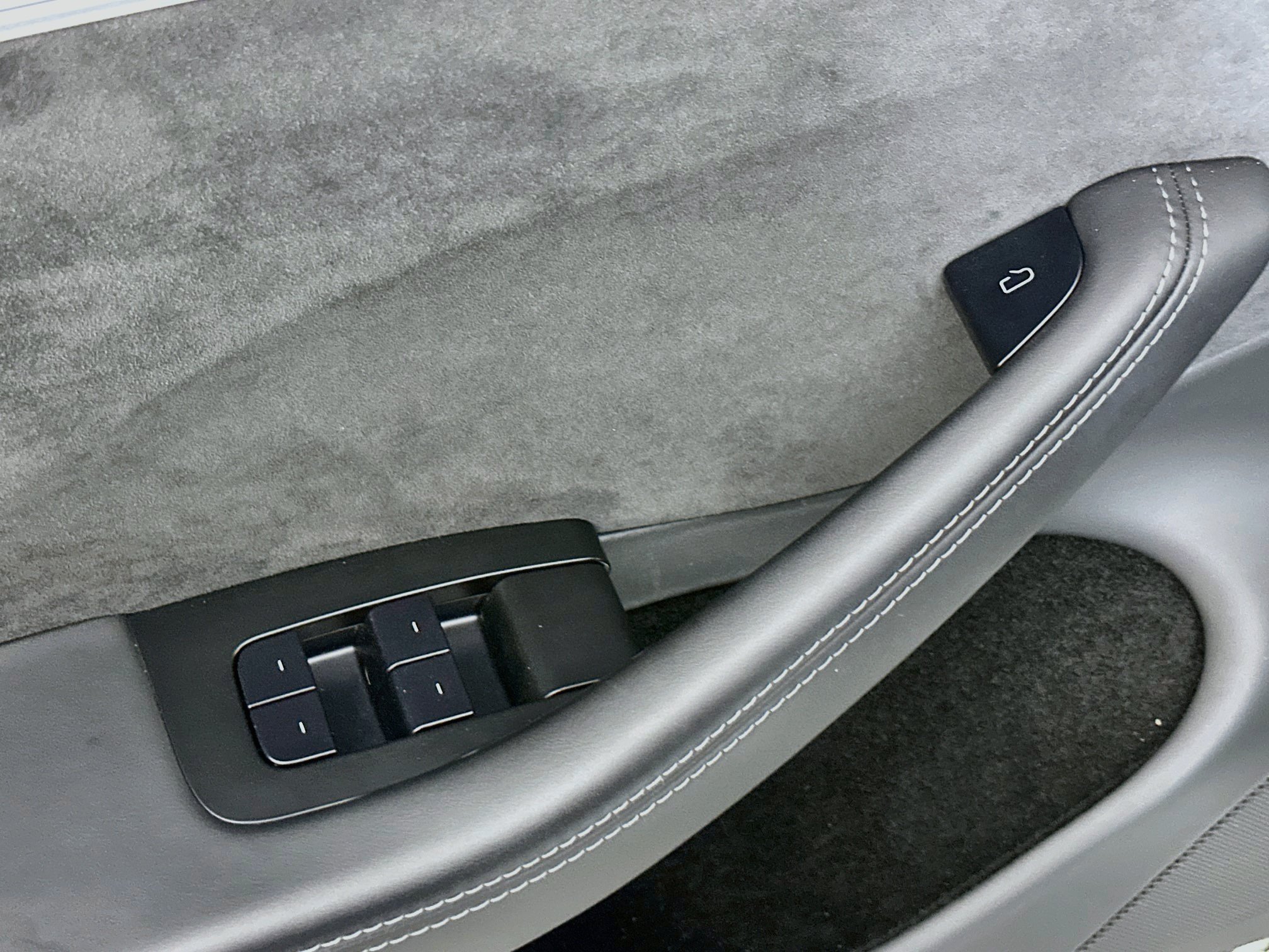 Used 2025 Tesla Model 3 Long Range AWD/4WD image 15