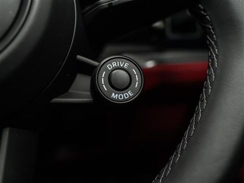 Certified 2026 Porsche Cayenne Coupe AWD/4WD image 20