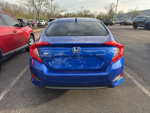 Used 2017 Honda Civic EX image 5