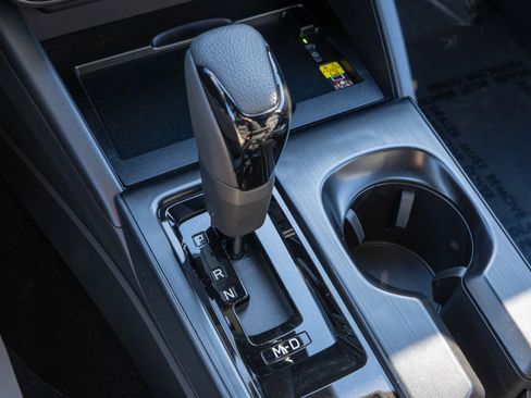 New 2026 Subaru Outback Limited image 13