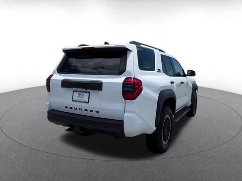 Used 2025 Toyota 4Runner TRD Off-Road AWD/4WD image 13