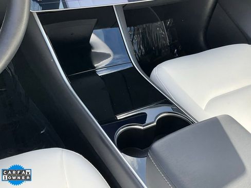 Used 2019 Tesla Model 3 Long Range image 43
