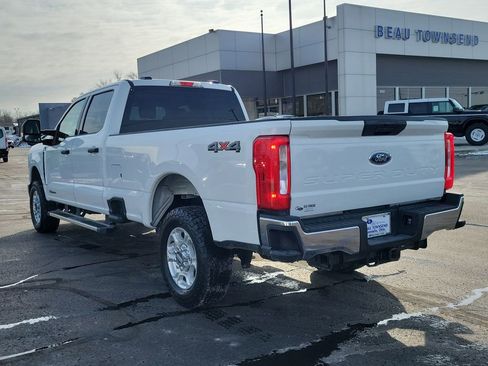 Certified 2025 Ford F250 XLT image 6