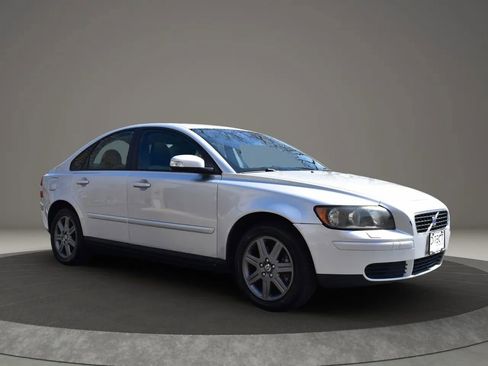 Used 2007 Volvo S40 2.4i image 3