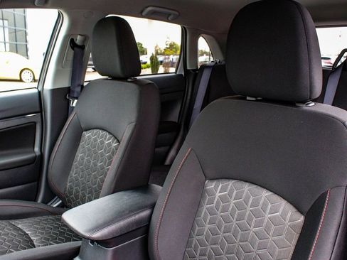 New 2025 Mitsubishi Outlander Sport LE AWD/4WD image 30