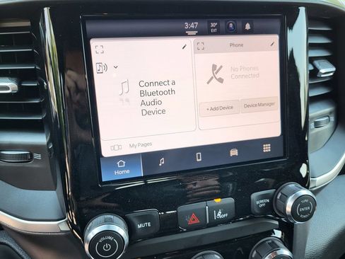 New 2026 RAM 1500 Express AWD/4WD image 16
