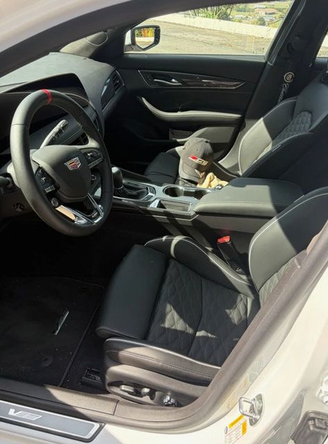 Used 2026 Cadillac CT5 V Blackwing w/ Carbon Fiber 1 Package RWD image 5