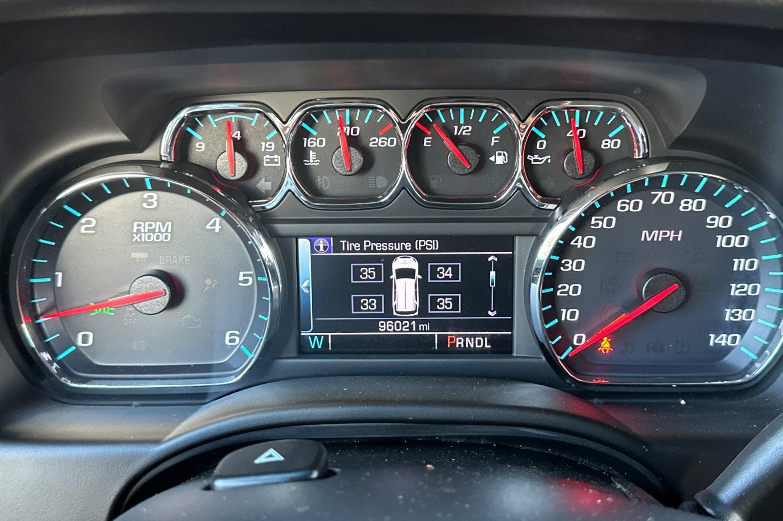 Used 2018 GMC Yukon XL SLE w/ SLE Value Package AWD/4WD image 40