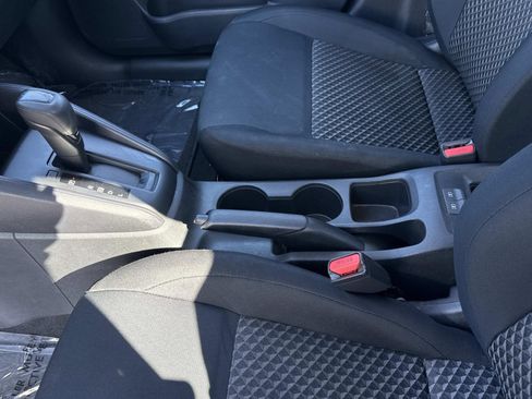 Used 2024 Nissan Versa S w/ Trunk Package image 19