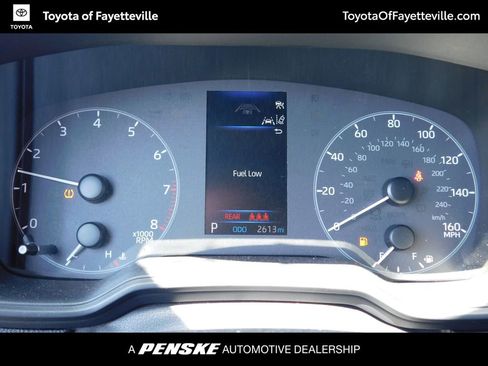 Used 2025 Toyota Corolla SE image 11