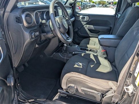 Used 2020 Jeep Wrangler Unlimited Sport image 8