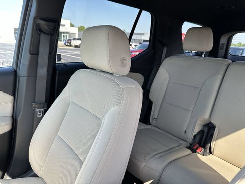 Used 2023 Chevrolet Traverse LS w/ Safety Package FWD image 14