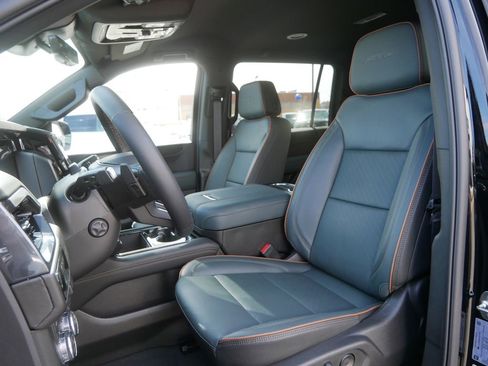New 2026 GMC Yukon XL AT4 w/ Premium Trailering Package AWD/4WD image 7