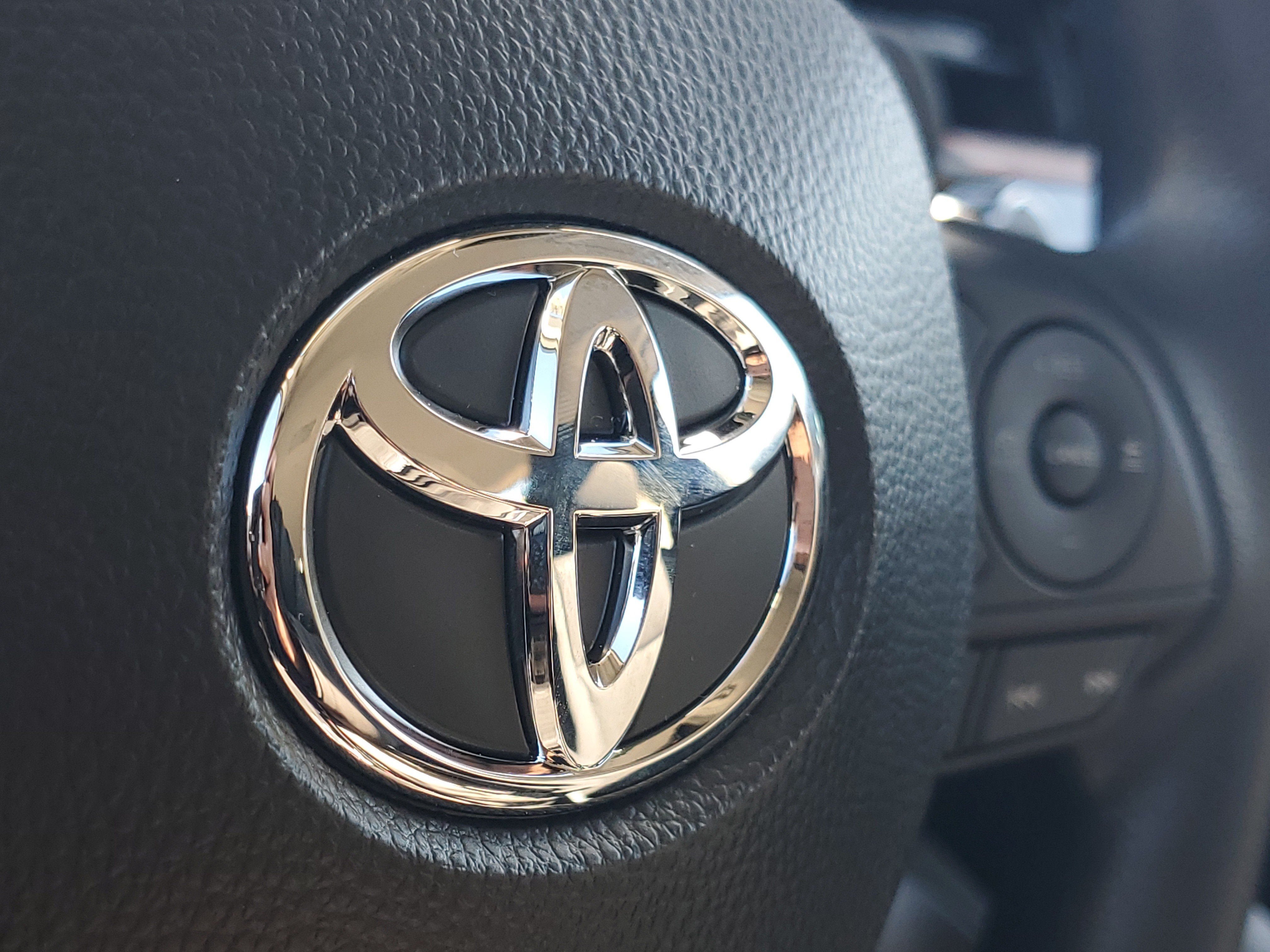 New 2027 Toyota Corolla LE w/ LE Premium Package FWD image 25