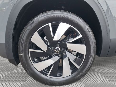 New 2025 Volkswagen Atlas Cross Sport SE AWD/4WD image 10