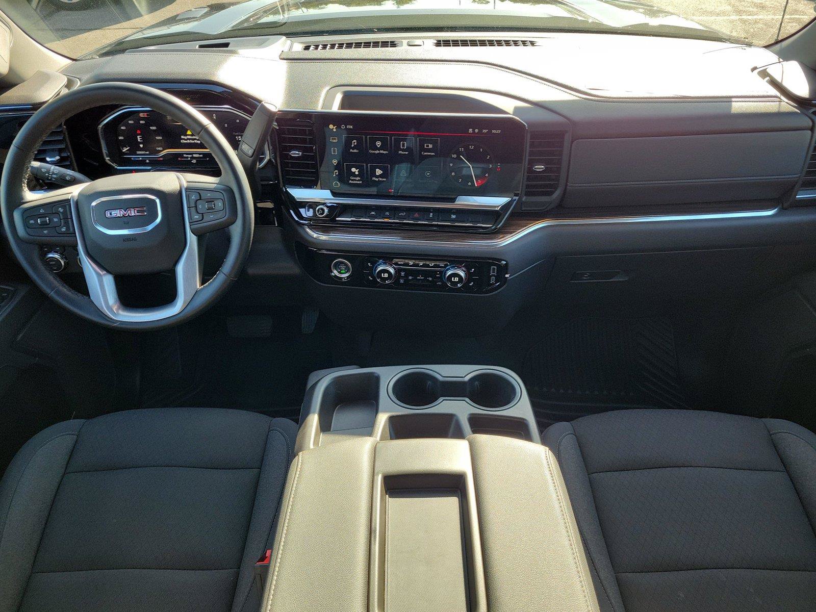 Used 2024 GMC Sierra 1500 Elevation AWD/4WD image 8