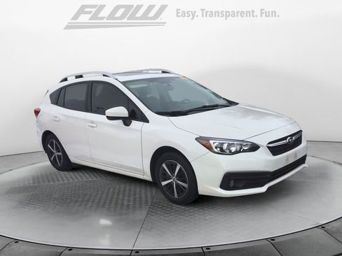 Used 2023 Subaru Impreza 2.0i Premium image 1