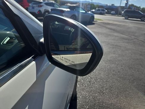 Used 2023 Nissan Altima 2.5 SV FWD image 28