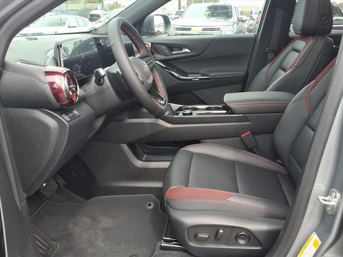 New 2027 Chevrolet Equinox RS w/ Convenience Package III AWD/4WD image 17