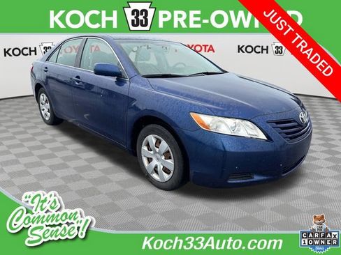 Used 2007 Toyota Camry LE FWD image 1