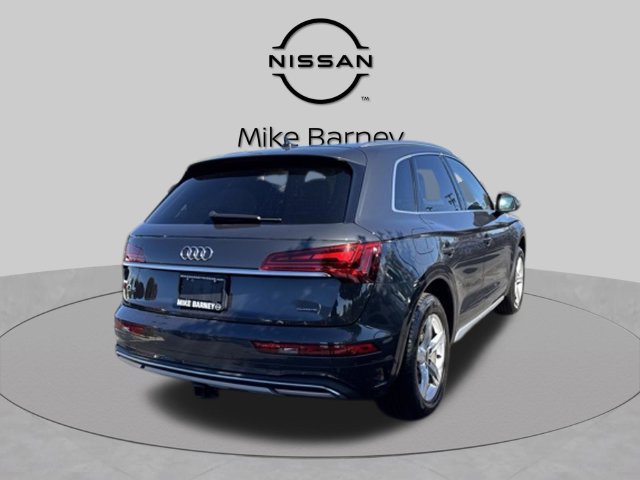 Used 2021 Audi Q5 2.0T Premium w/ Convenience Package AWD/4WD image 3