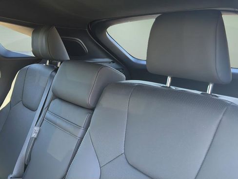 Used 2024 Lexus RX 350 F Sport w/ Convenience Package image 16