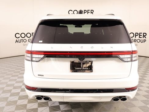New 2026 Lincoln Aviator Reserve AWD/4WD image 23