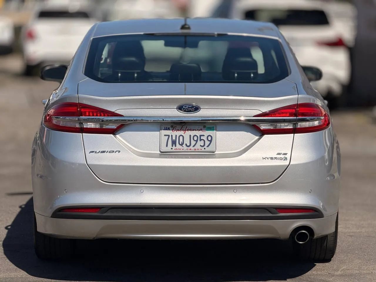 Used 2017 Ford Fusion SE w/ Equipment Group 602A FWD image 14