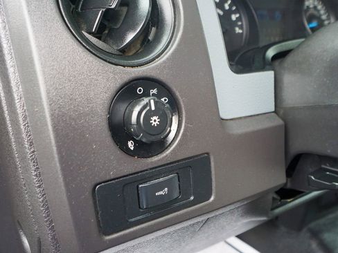 Used 2013 Ford F150 XL w/ HD Payload Pkg image 17