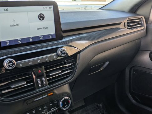 Used 2024 Ford Escape ST-Line image 15