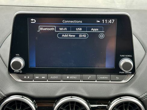 Certified 2025 Nissan Sentra SV FWD image 28