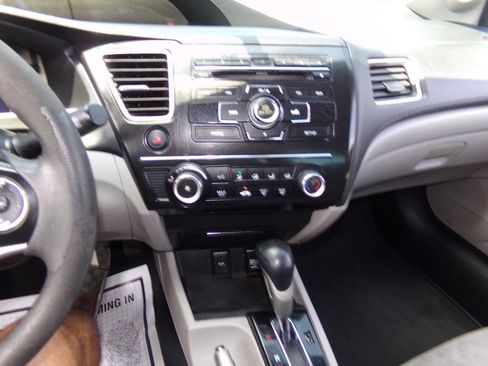 Used 2013 Honda Civic LX image 43