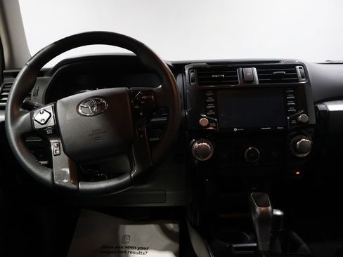 Used 2022 Toyota 4Runner TRD Off-Road Premium image 16