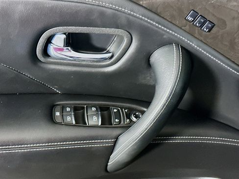 Used 2024 INFINITI QX80 Luxe image 15