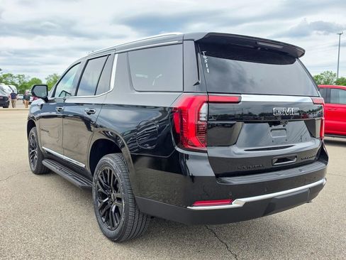 New 2026 GMC Yukon Elevation w/ Elevation Premium Package AWD/4WD image 36