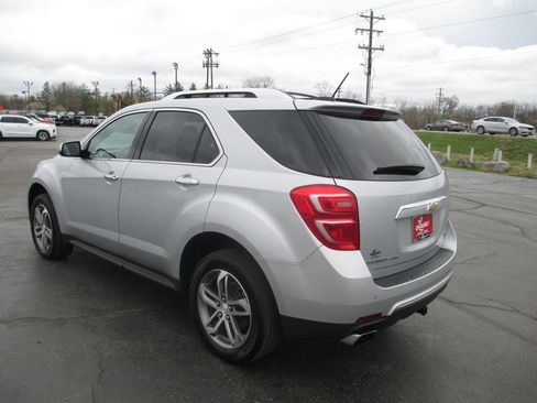 Used 2017 Chevrolet Equinox Premier w/ Enhanced Convenience Package image 8