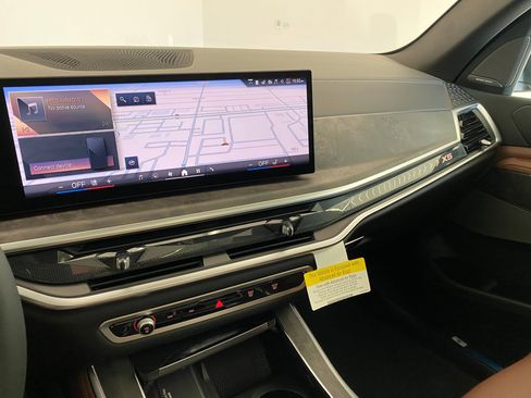 New 2026 BMW X5 xDrive50e w/ Premium Package image 25