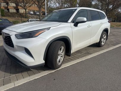 Used 2023 Toyota Highlander L