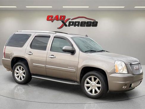 Used 2013 GMC Yukon Denali image 7
