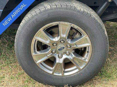 Used 2015 Ford F150 XLT w/ Equipment Group 301A Mid image 10