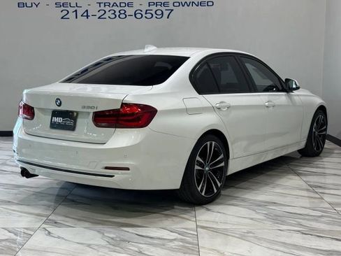 Used 2018 BMW 330i Sedan w/ Shadow Sport Edition image 6